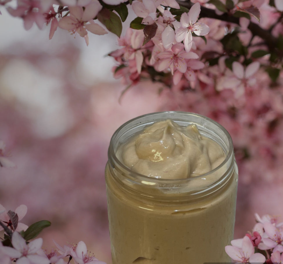 Coconut Rose Face Cream From The Pink Collection