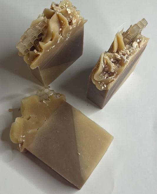 Oatmeal Goatmilk and Honey Soap Bar